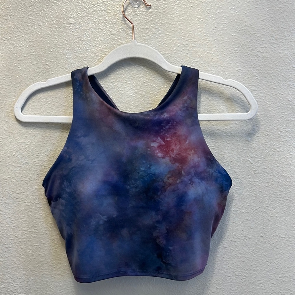 Athleta conscious crop